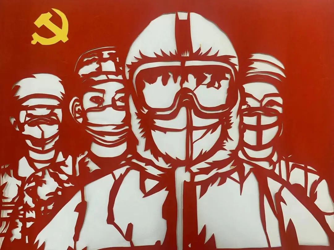 郑春华:巧手传情,以“艺”抗疫!