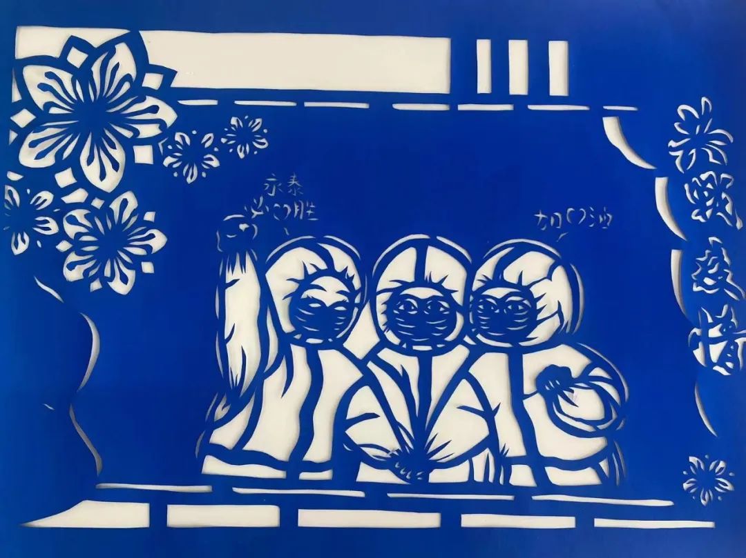 郑春华:巧手传情,以“艺”抗疫!