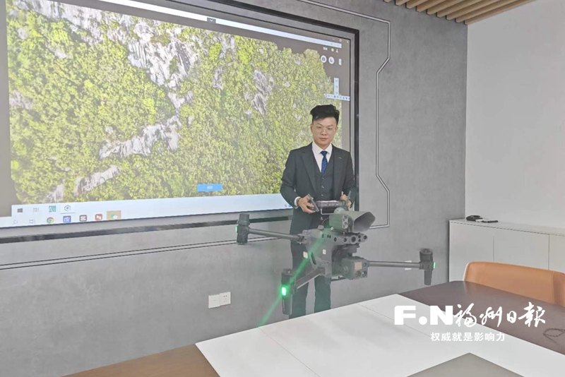 福建:防患于未“燃” 无人机助阵森林防火巡查